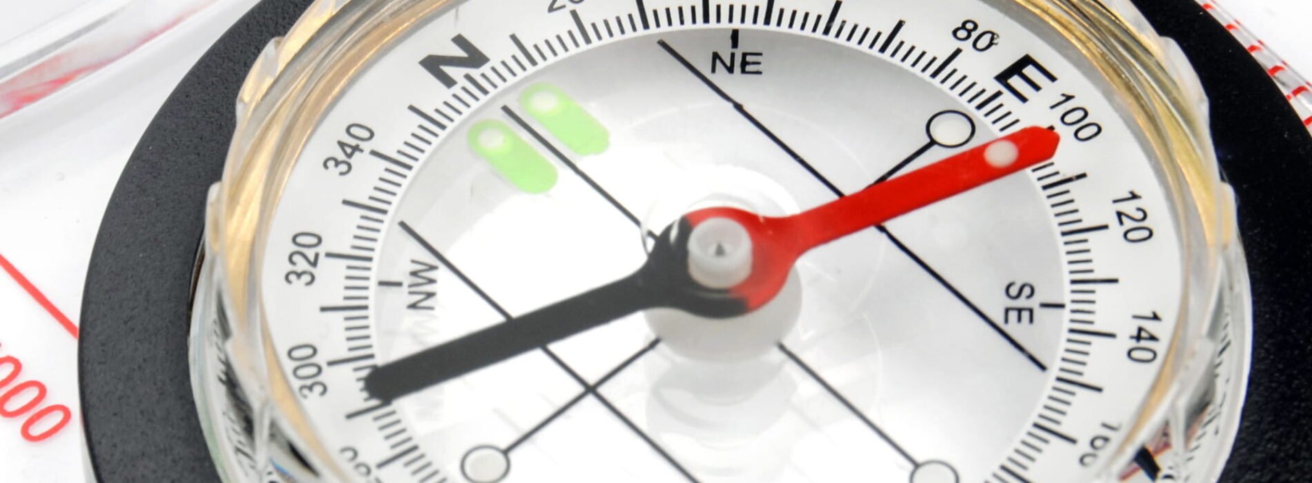 Kompas vs GPS – czy potrzebujesz klasycznego kompasu?